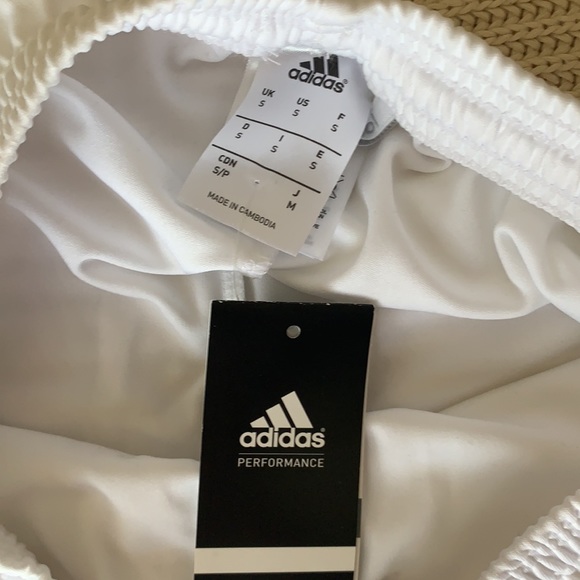 Shorts - Picture 6 of 6